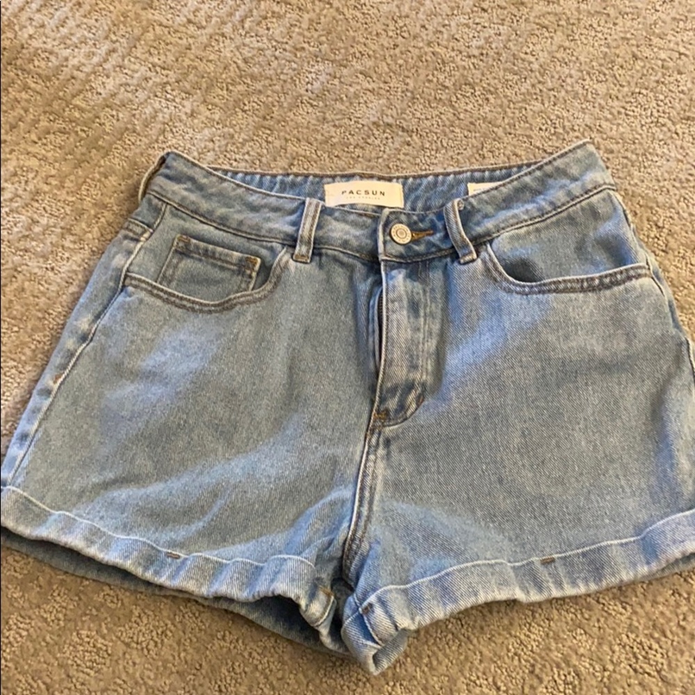 Short mom Jean shorts